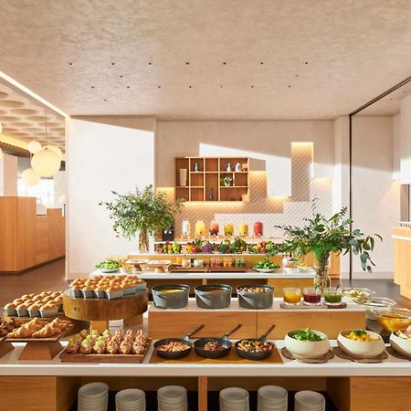 Omo7 Osaka By Hoshino Resorts Buitenkant foto The buffet at the lounge